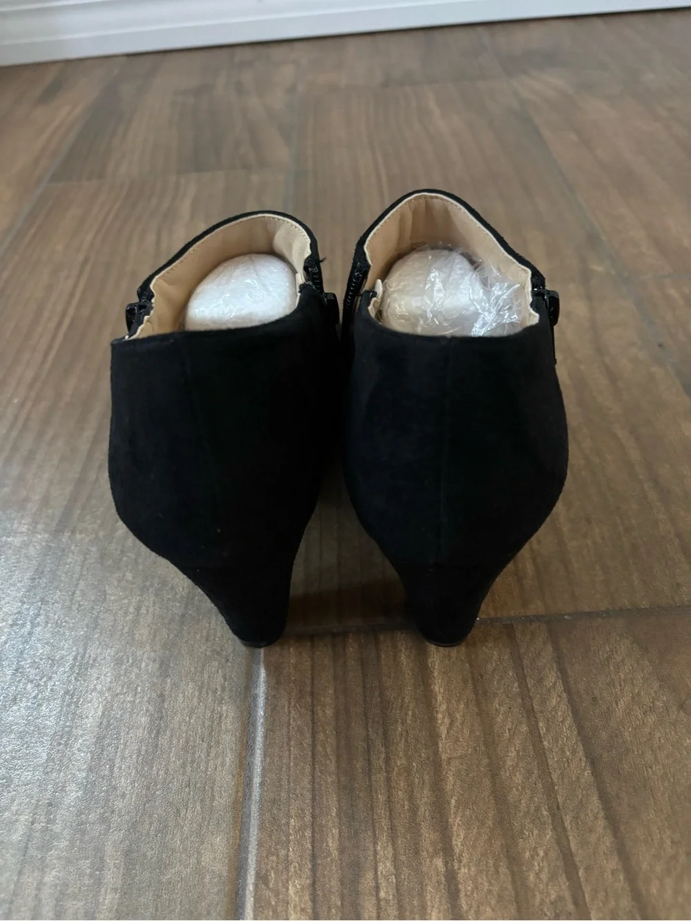 Journee Collection Women's Comfort Wide Width Sanzi Bootie
